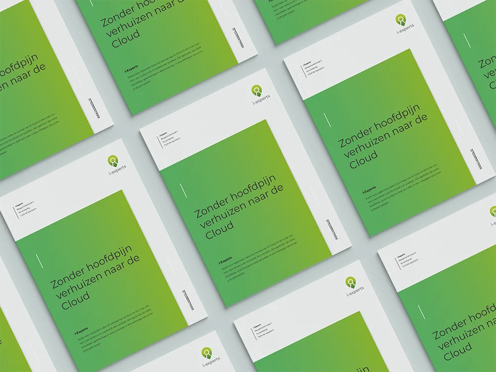 Mockup van whitepaper over een soepele migratie naar de cloud zonder complicaties.