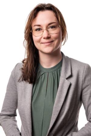 Sasha van de Kamp, Officemanager bij I-Experts